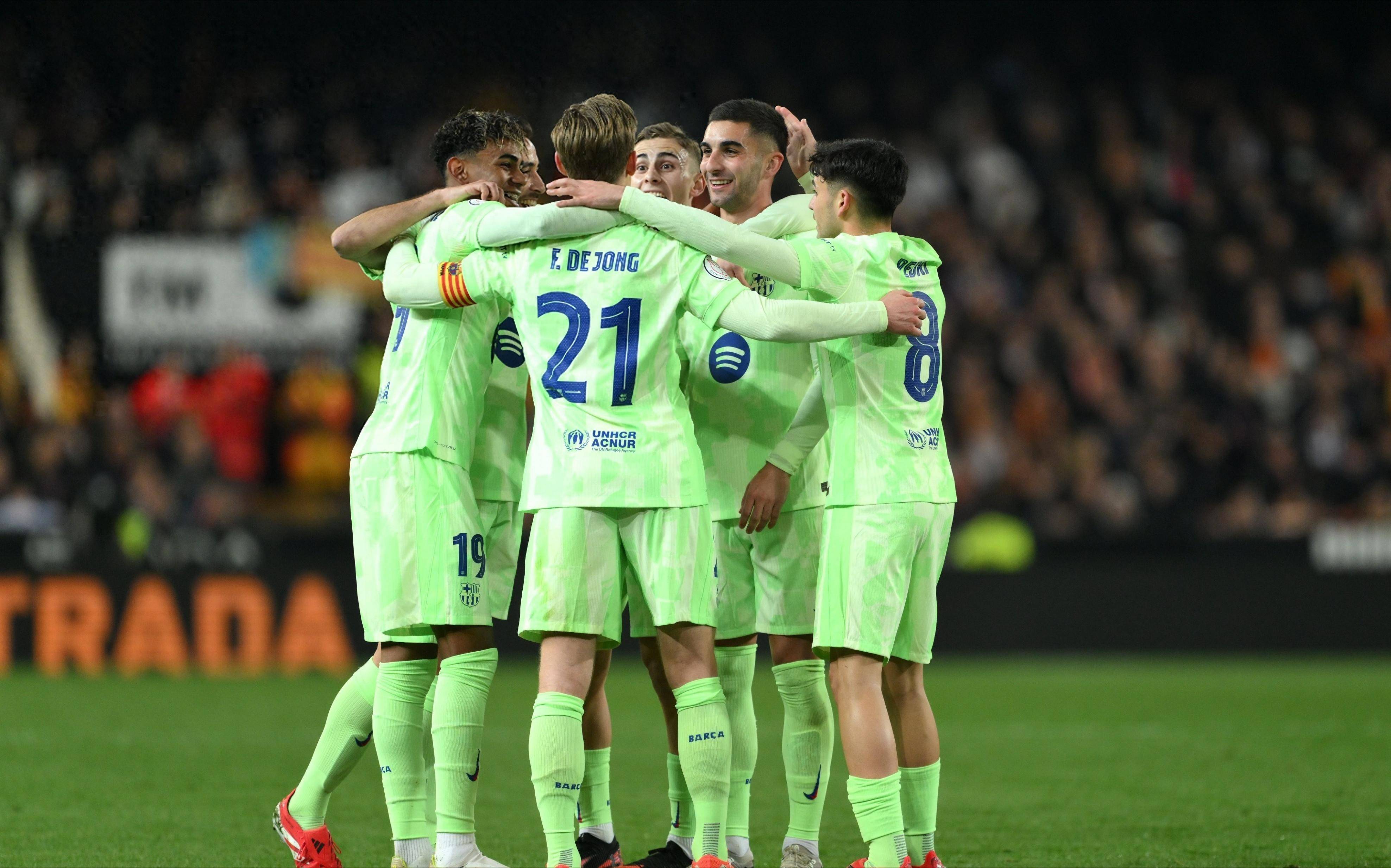 巴萨客场不敌塞维利亚，遭遇连败